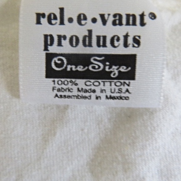 1998 Rel-e-vant If the Shoe Fits T-Shirt One Size Fits Most - Picture 2 of 5